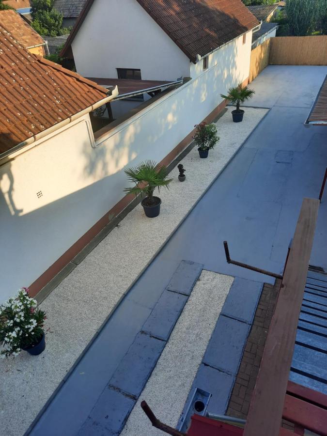 Hajdúszoboszló Galeria Vendeghaz 아파트 외부 사진